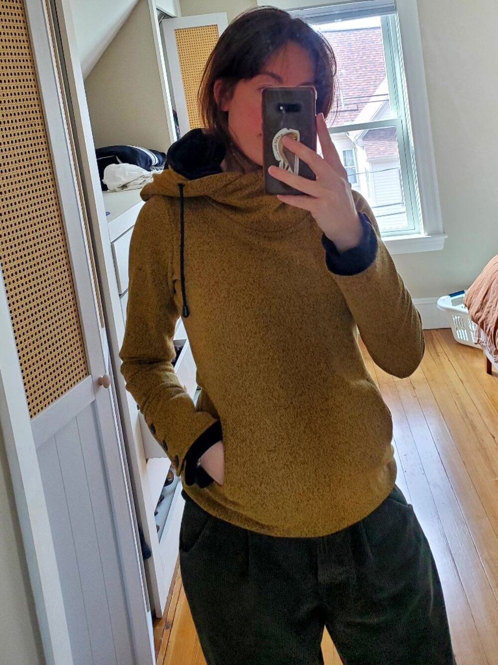 Unique sweatshirt with crossover hood - Picture 10 of 16